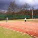 Fixet en Tennisclub Holten slaan handen in een tennisclub 