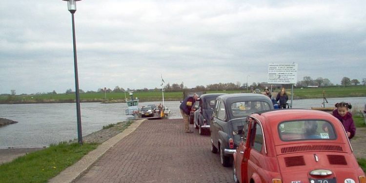 Voorjaarsrit klassieke auto's mac 
