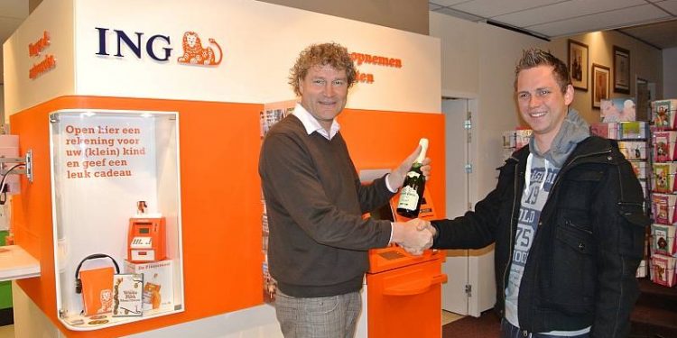Vernieuwde Foto ten Velde 
