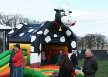 Rondje paasvuren met uitslag paasvuur espelo 