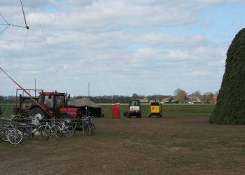 Rondje paasvuren met uitslag paasvuur espelo 