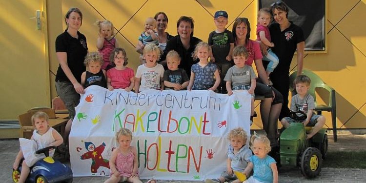 HoltensNieuws.nl Kakelbont viert 20 jarig bestaan Kakelbont viert 20 jarig bestaan