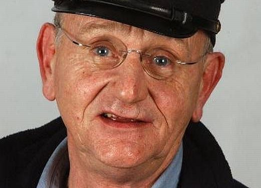 Eerbetoon aan Harm oet Riessen smidsbelt 