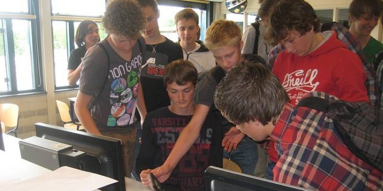 Waerdenborchleerling Peter op den Dries wint landelijke kangoeroewedstrijd waerdenborch de waerdenborch 