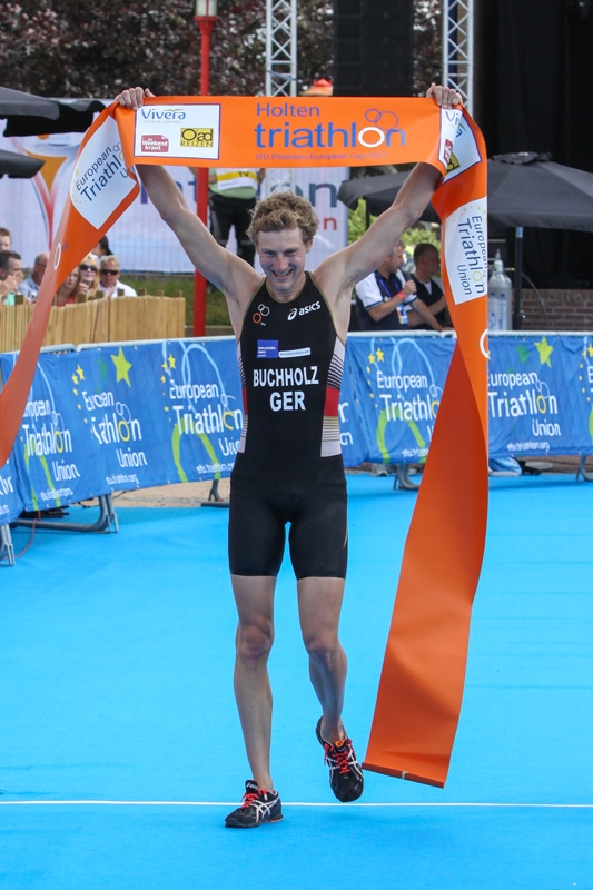 Rachel Klamer wint opnieuw in Holten! triathlon 