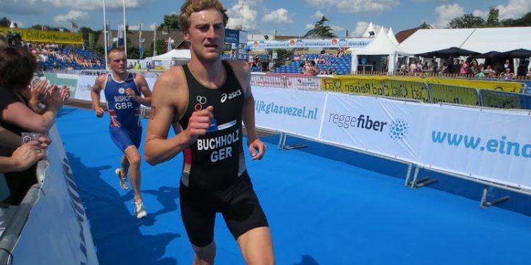Foto's Triathlon deelnemers en party online triathlon fotoalbum 