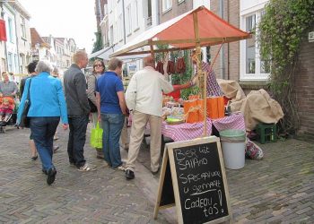 HoltensNieuws.nl Computercursussen weer van start Computercursussen weer van start smidsbelt kulturhus bibliotheek