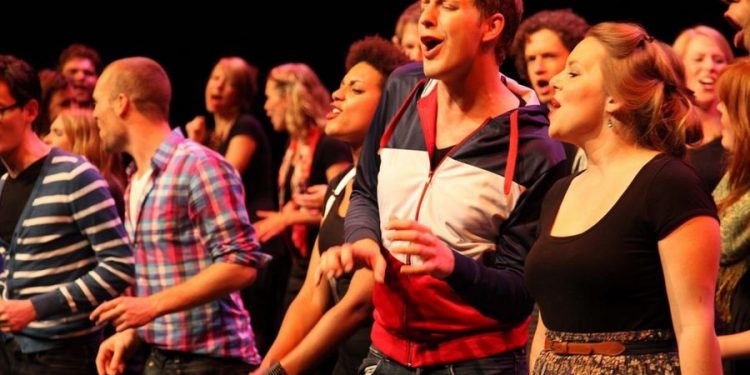 HoltensNieuws.nl Wereldkampioen Dekoor Close Harmony in Kulturhus Wereldkampioen Dekoor Close Harmony in Kulturhus smidsbelt mac kulturhus