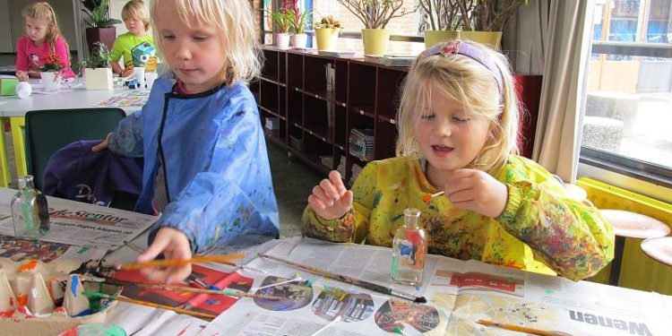 HoltensNieuws.nl Obs De Haarschool steunt Kenya actie Team Boode Obs De Haarschool steunt Kenya actie Team Boode haarschool