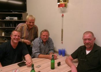 HoltensNieuws.nl Big fair bag verrassing voor vrijwillgers Wereldwinkel Big fair bag verrassing voor vrijwillgers Wereldwinkel