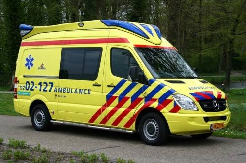 HoltensNieuws.nl Ambulance vaak niet op tijd Ambulance vaak niet op tijd gemeente