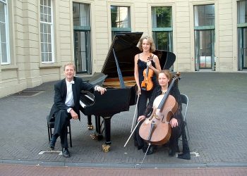 Wegwerkzaamheden en overlast in Holten tastoe kulturhus 