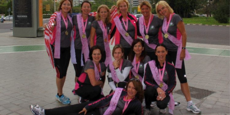 HoltensNieuws.nl Trimhockeydames niet naar New York door storm Sandy Trimhockeydames niet naar New York door storm Sandy