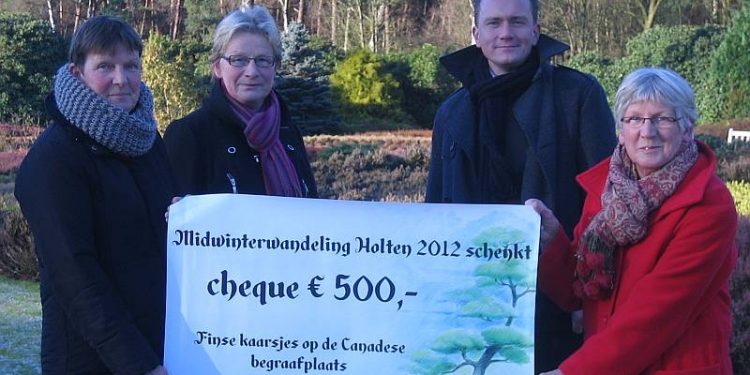 Midwinterwandeling canadese begraafplaats 