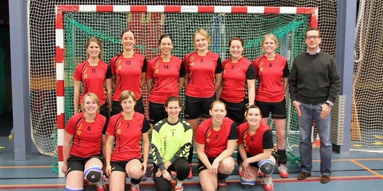 Leferink opnieuw sponsor HV Holten Dames 1 hv holten 