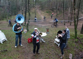 Wielervereniging opent nieuwe jaar met Beemd- en Bergtoer wielervereniging 