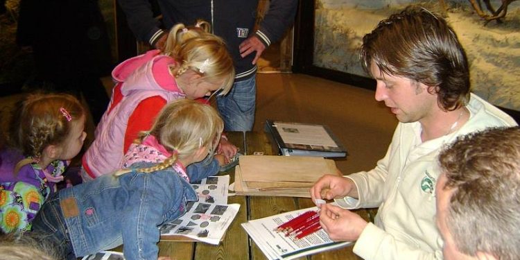 Voorjaarsvakantie: start 75 jaar Natuurdiorama Holterberg natuurdiorama Jubileum 