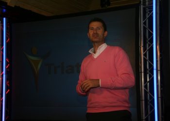 Evenementspresentatie Triathlon Holten geslaagd triathlon 