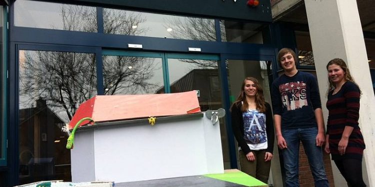 Leerlingen Waerdenborch winnen wedstrijd Waterschap Rijn & IJssel waerdenborch de waerdenborch 