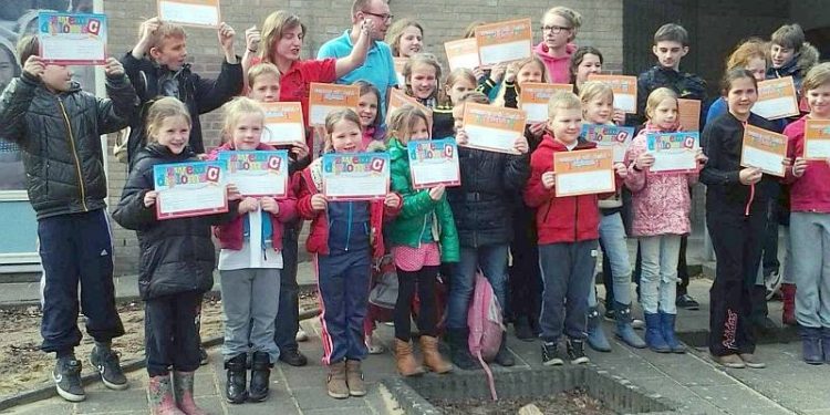 Veel diploma’s voor zwemmers ABS espelo dijkerhoek 