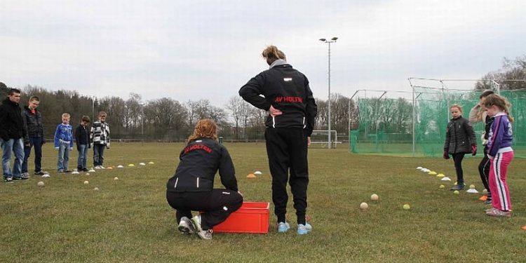 HoltensNieuws.nl Kakelbont en atletiek Kakelbont en atletiek