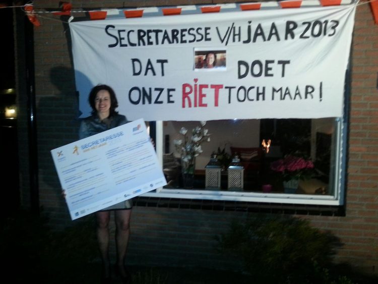 Riet Schuppert is secretaresse van het jaar 2013 