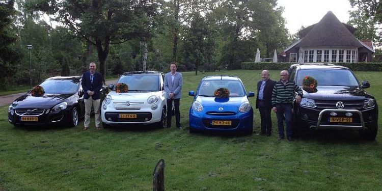 HoltensNieuws.nl Autodealers onderstrepen partnership met Triathlon Holten Autodealers onderstrepen partnership met Triathlon Holten triathlon