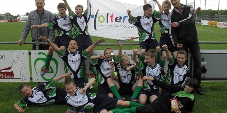 Holterenk derde in regiofinale schoolvoetbal 