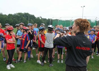 Opening vernieuwde acco AV Holten atletiekvereniging 