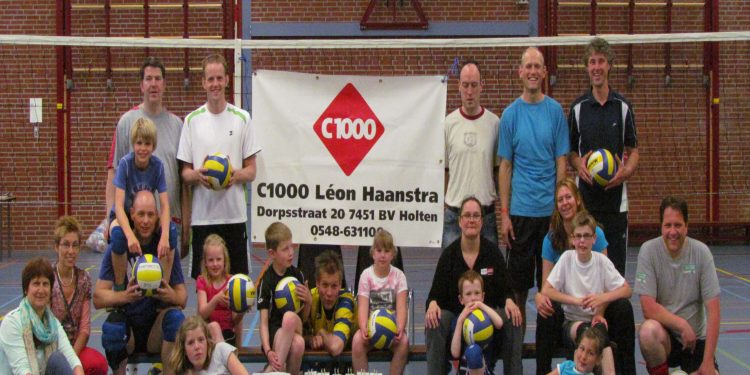 Gezellig mini-ouder toernooi volleybal mintonette 