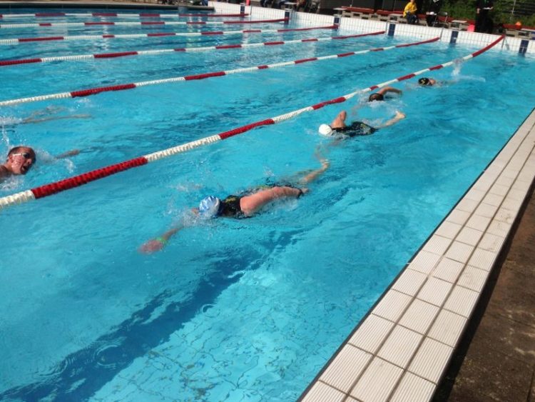 Triathlon team Step One pakt de leiding in Twents kampioenschap triathlon muller 