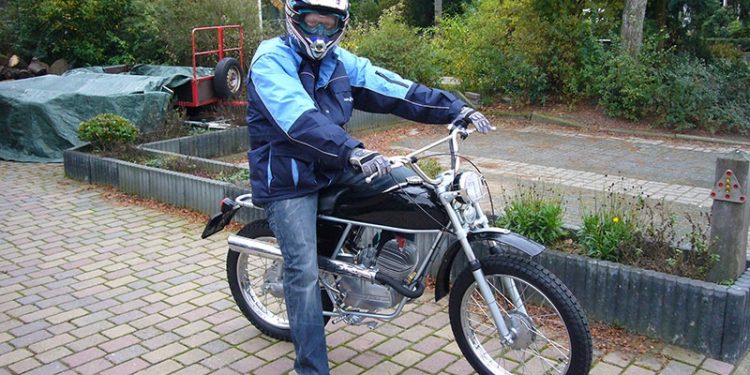 Bromfiets toertocht MAC mac 