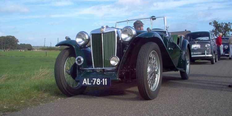 HoltensNieuws.nl Bergen, bulten en belten rit klassieke auto's Bergen, bulten en belten rit klassieke auto's mac