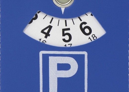 HoltensNieuws.nl Vanaf 1 oktober parkeerschijf in Holten verplicht Vanaf 1 oktober parkeerschijf in Holten verplicht gemeente