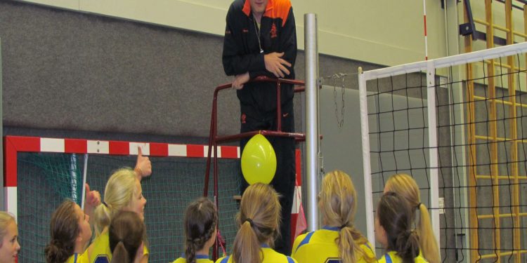 Week van de Scheidsrechter bij Mintonette volleybal mintonette 