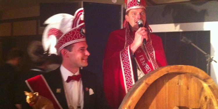 Jan Beltman (lucas) nieuwe Prins Carnaval fienpreuvers carnaval bonte paard blauwwit 