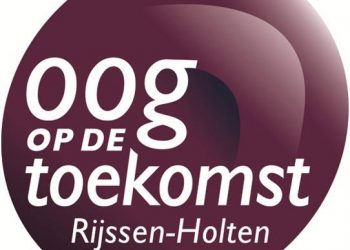 HoltensNieuws.nl Fikse schoorsteenbrand aan de noordenbergstraat Fikse schoorsteenbrand aan de noordenbergstraat brandweer