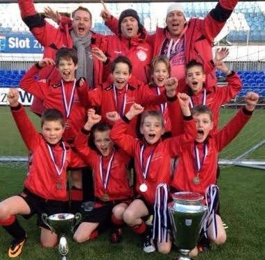 HoltensNieuws.nl Holten F1 wint champions league bij PEC Zwolle Holten F1 wint champions league bij PEC Zwolle