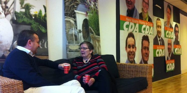 CDA opent eigen winkelpand cda 