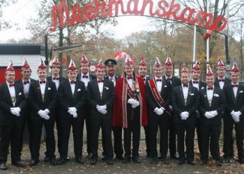 Muzikale verrassingen tijdens kermis smidsbelt kermis fienpreuvers carnaval 