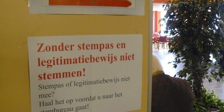 HoltensNieuws.nl Geen stem is een VERLOREN stem voor Holten! Geen stem is een VERLOREN stem voor Holten! d66