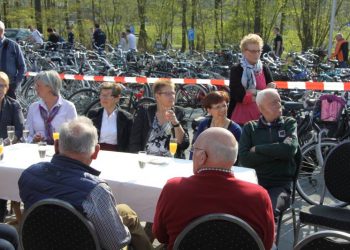 Nieuw onderkomen De Eendracht geopend sv de eendracht gemeente de eendracht 