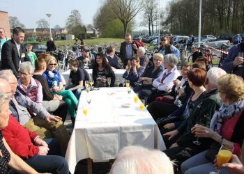 Nieuw onderkomen De Eendracht geopend sv de eendracht gemeente de eendracht 