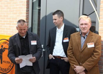 Nieuw onderkomen De Eendracht geopend sv de eendracht gemeente de eendracht 