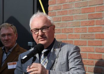 Nieuw onderkomen De Eendracht geopend sv de eendracht gemeente de eendracht 