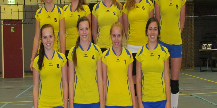 Volleybalmeiden A2 verliest van kampioen Wevo 