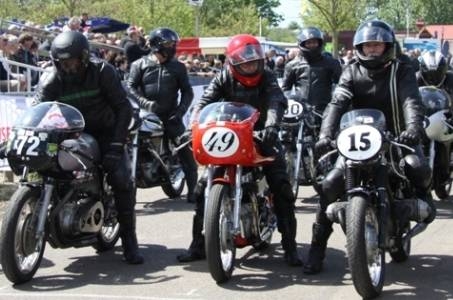 22e  Klassiekerrace op Koningsdag mac 