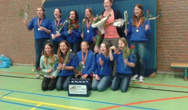 Mintonette meiden C kampioen mintonette 