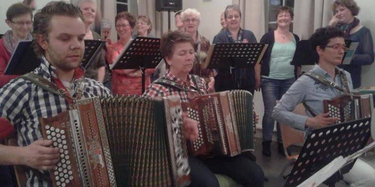 Muziekavond Dijkerhoek Puur Zang kulturhus dijkerhoek bonte paard 