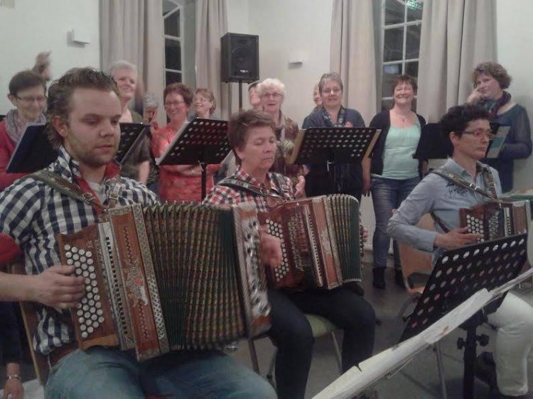 Muziekavond Dijkerhoek Puur Zang kulturhus dijkerhoek bonte paard 